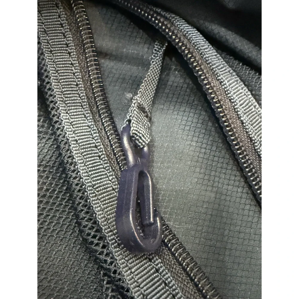 Thule Vea 17L Backpack 15